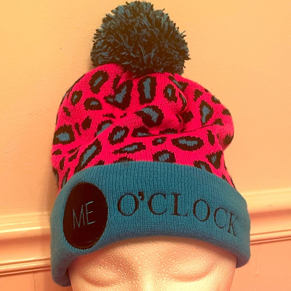 ME O’clock Pink & Turquoise Leopard Cuffed Beanie
